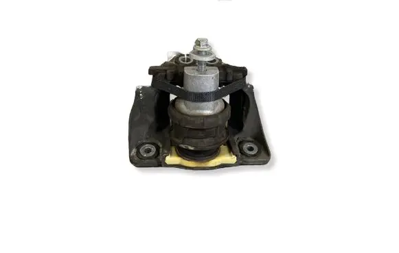 Volvo XC90 Engine mount bracket 31480353