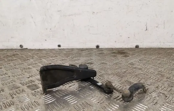 Toyota Prius (XW30) Headlight/headlamp level sensor B071101 3J3022