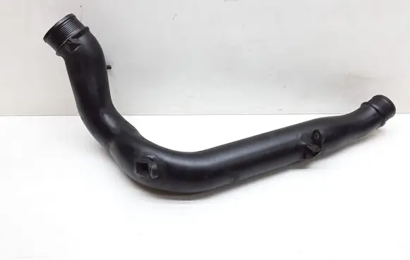 Volvo XC90 Intercooler hose/pipe 30647918