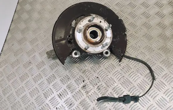 Opel Zafira C Front wheel hub 13583479 FAGDE27912