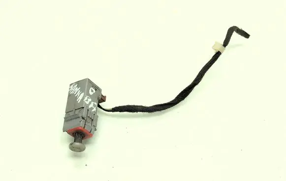 Opel Astra H Clutch pedal sensor 55701396 869619858