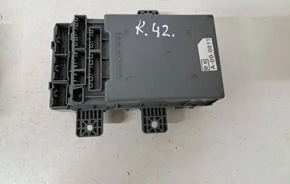 Honda Civic Fuse module SMGS230