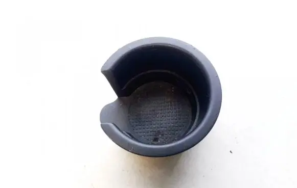 Land Rover Discovery 3 - LR3 Cup holder fww500060xxx