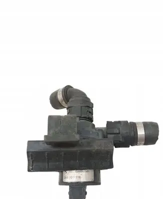 BMW 6 E63 E64 Water pump 6988960