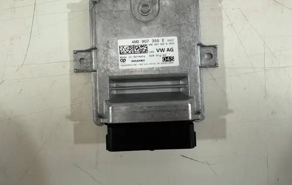 Audi Q7 4M Other control units/modules 4M0907355E