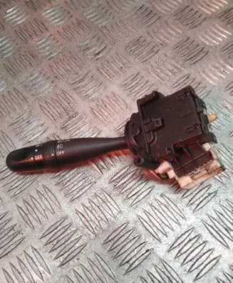 Toyota Corolla Verso E121 Indicator stalk 13020173753
