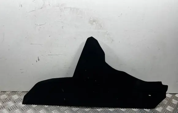 Skoda Octavia Mk2 (1Z) Centre console side trim front 1Z1863046