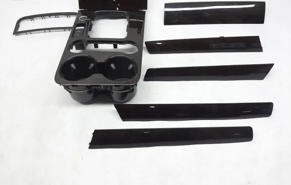 Volkswagen Touareg II Head unit multimedia control 7P6867450B