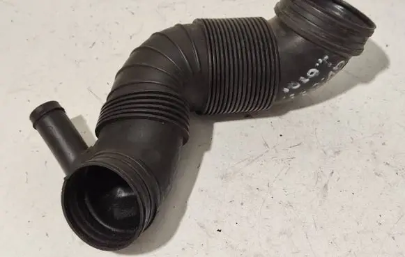Volkswagen Golf V Air intake hose/pipe 3C0129654P 446197604