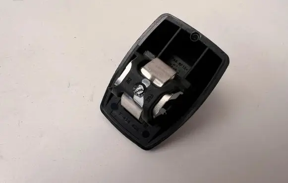 BMW 7 G11 G12 Sun visor clip/hook/bracket 7414429
