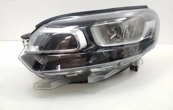 Citroen Jumpy Headlight/headlamp 9808567780