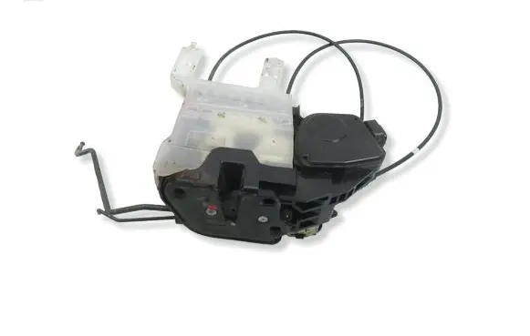 Hyundai Tucson JM Front door lock 