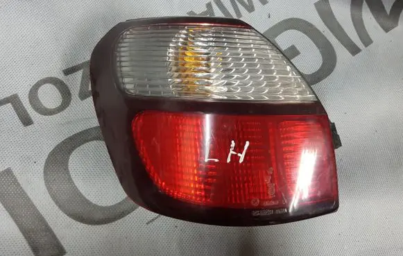 Subaru Legacy Rear/tail lights WF06L