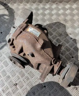BMW 1 E82 E88 Rear differential 7568032 E2941V264 8908072814760042