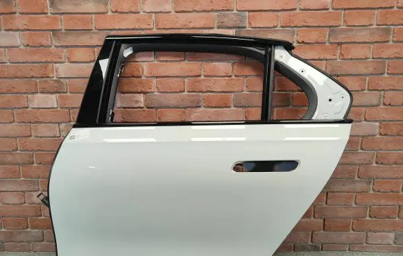 BMW 7 G70 Rear door 5A32D57