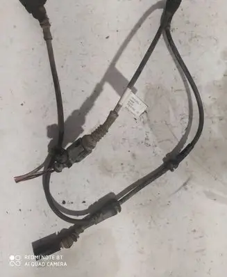 Volkswagen Touareg II Front ABS sensor wiring 7P0971279A F460500