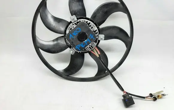 Audi A3 S3 8P Electric radiator cooling fan 1K0959455EA