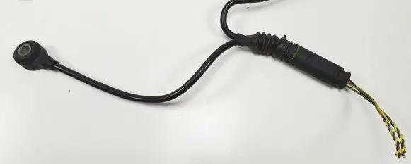 BMW 5 E60 E61 Detonation knock sensor 1435485