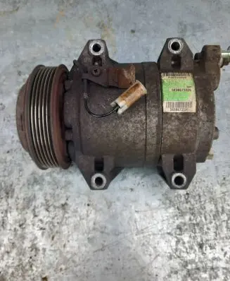 Volvo V70 Air conditioning (A/C) compressor (pump) P30742206 583B673326