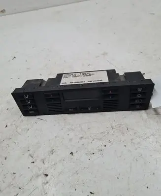 BMW 5 E39 Climate control unit 6904834