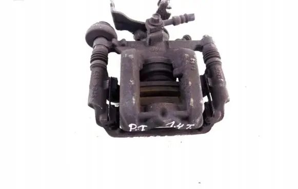 Opel Zafira C Rear brake caliper