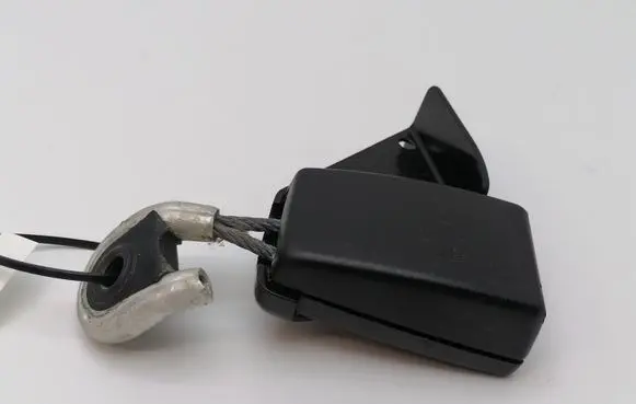 Mercedes-Benz CLK A208 C208 Rear seatbelt buckle 2088601769 560351102C 566274512D
