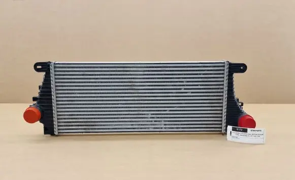 Opel Insignia B Intercooler radiator