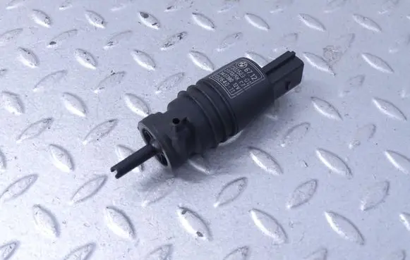 BMW 3 F30 F35 F31 Windscreen/windshield washer pump 67127302589 7302589