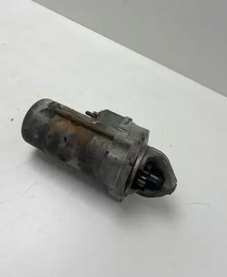 BMW 5 E60 E61 Starter motor 7788680 E5990TAI06