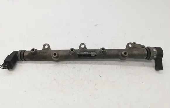 BMW 3 E90 E91 Fuel main line pipe
