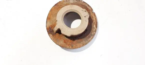 Volkswagen Touran I Front coil spring rubber mount 1k0512297c