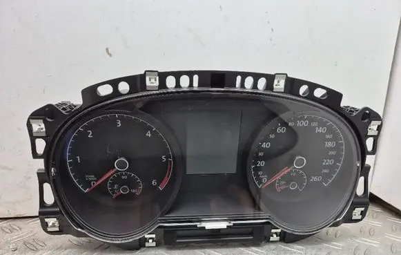 Speedometer (instrument cluster)