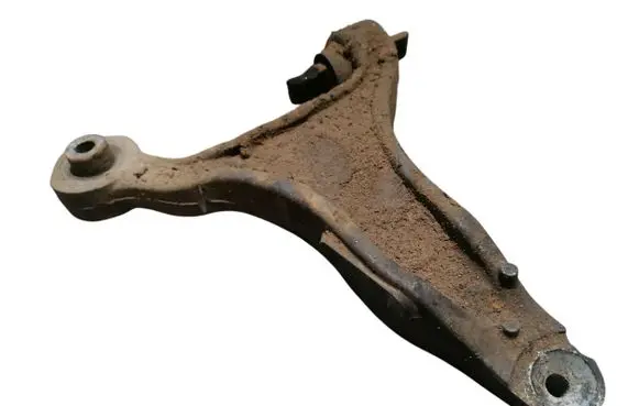 Volvo XC70 Front lower control arm/wishbone
