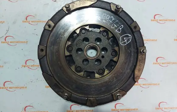 Opel Mokka Dual mass flywheel 55587527