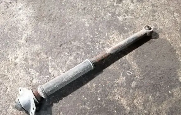Rear shock absorber/damper