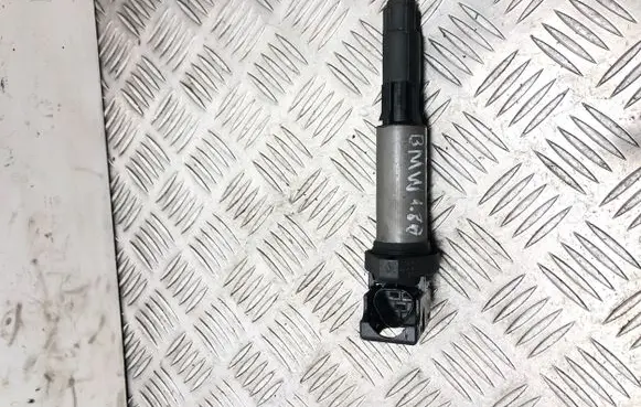BMW 3 E90 E91 Spark plug 1220703201 0221504100