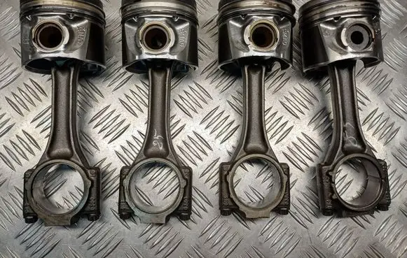 Volkswagen Sharan Piston with connecting rod 038G