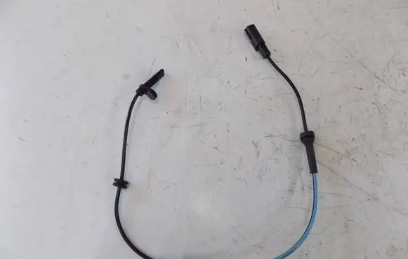 Nissan Qashqai J12 ABS brake wheel speed sensor 47910-6UA1A