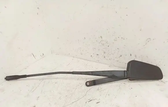 Mercedes-Benz ML W164 Front wiper blade arm A1648201340