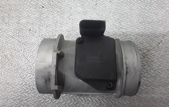 Audi A6 S6 C5 4B Mass air flow meter 059906461D