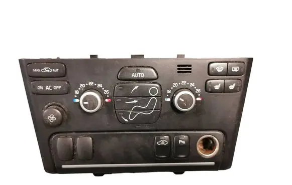 Volvo XC90 Climate control unit 30710682 SN1632482