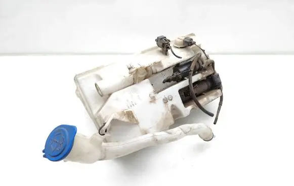 Volvo XC60 Windshield washer fluid reservoir/tank 30753424 30753425