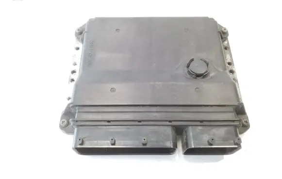 Toyota Avensis T270 Engine control unit/module 8966105F20