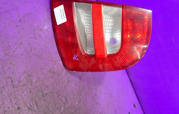 Skoda Fabia Mk1 (6Y) Rear/tail lights 6Y6945096B