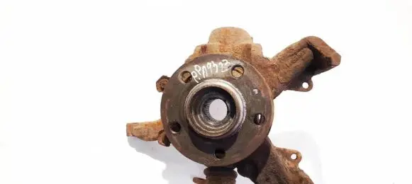 Audi A3 S3 8L Front wheel hub