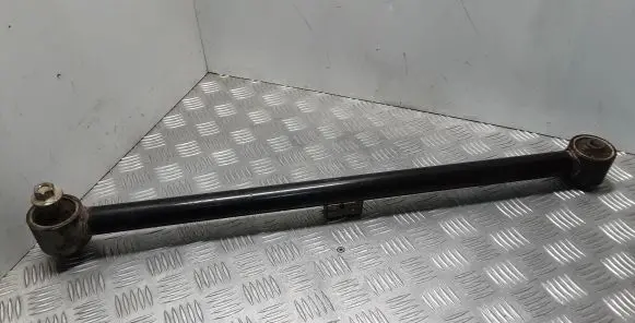 Toyota Land Cruiser (J150) Rear control arm