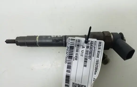 Mercedes-Benz A W169 Fuel injector A6400700787