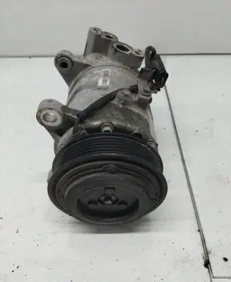 BMW 5 F10 F11 Air conditioning (A/C) compressor (pump) 9384630 21137510 1507221661