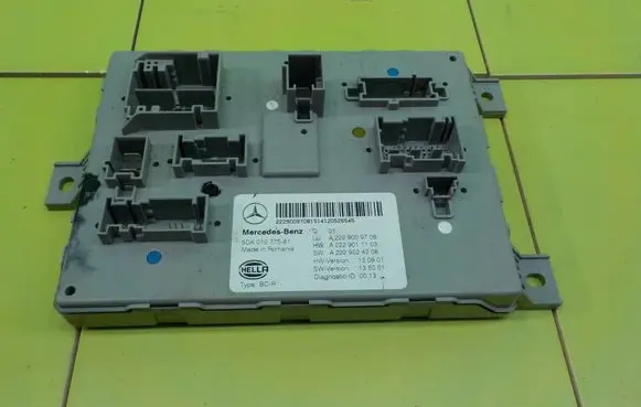 Mercedes-Benz C W205 Central body control module A2229011103 CL18