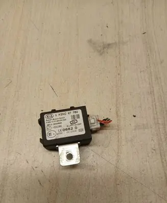 KIA Carens I Immobilizer control unit/module 0K2NC677B0 30000546